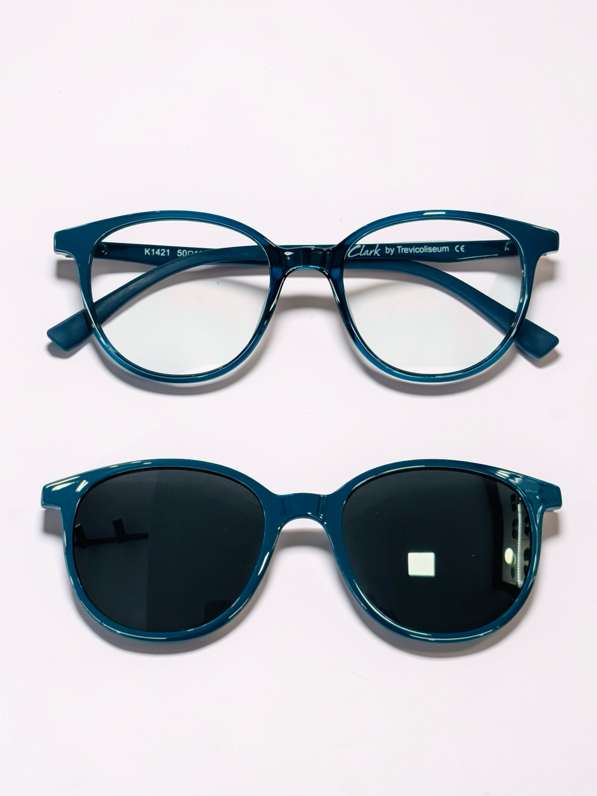 Clark by Travicoliseum Clip-On - Teal