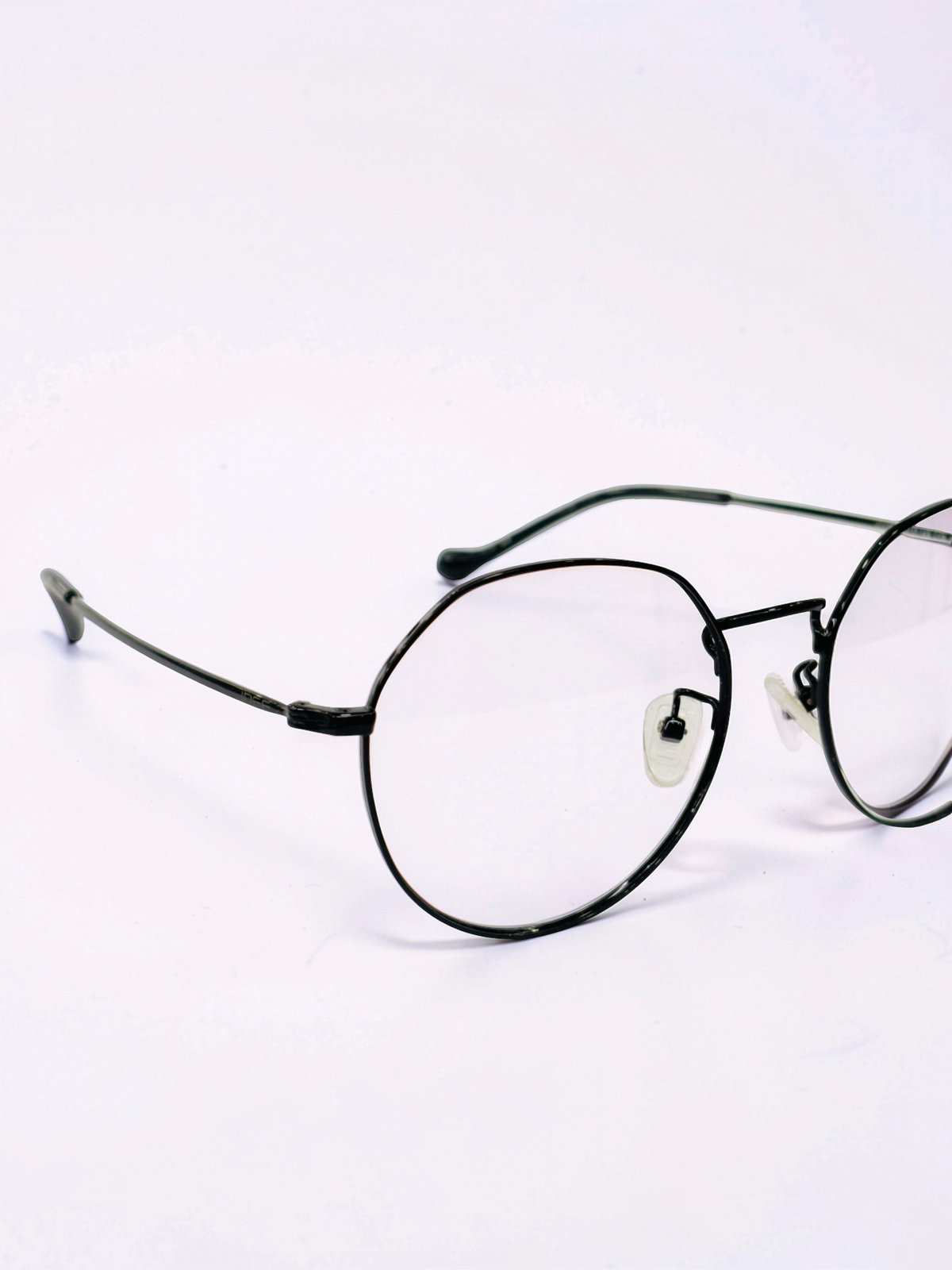 Ladies’ Black Round Stainless Steel Frame – Large Fit