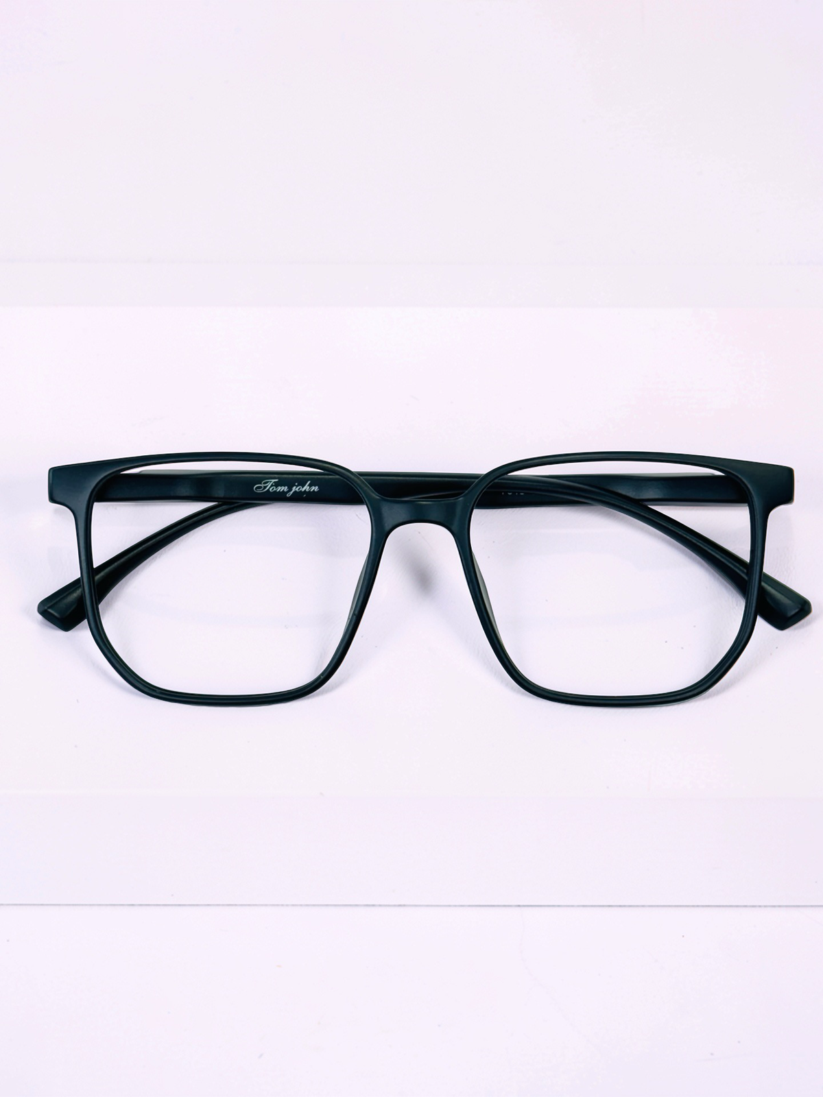 Matte Black Square Optical Frame – Flexible Unisex