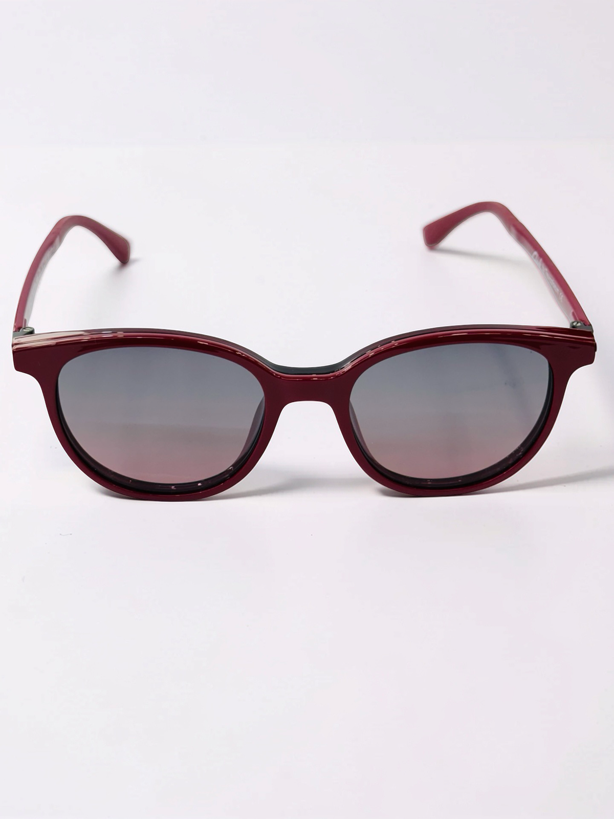 Clip-On Sunglasses - Clark by Trevicoliseum | Burgundy | Round-Square | Medium Fit