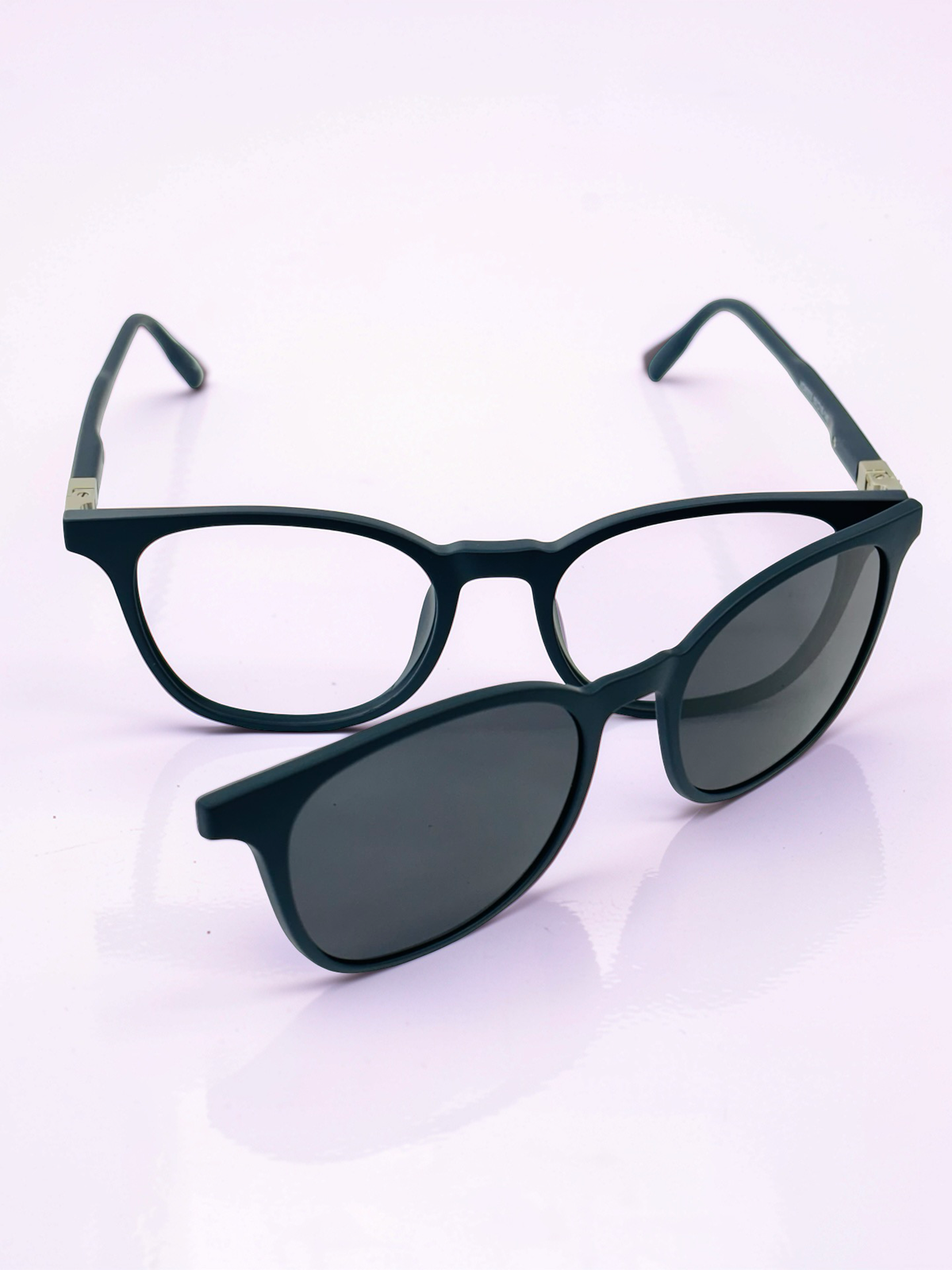 XD8003 Round Clip-On Eyeglasses – Matte Black Grey Gradient