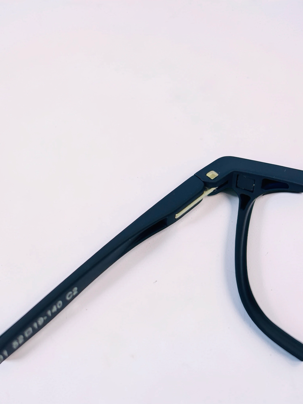 6101 Square Clip-On Eyeglasses – Matte Navy Blue