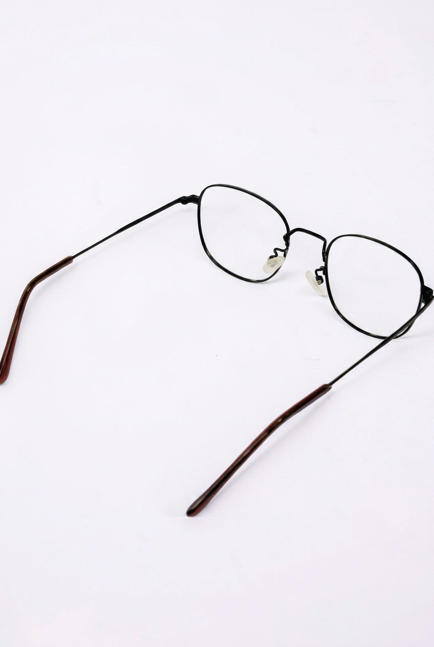Unisex Black Rounded Rectangle Stainless Steel Frame – Medium Fit