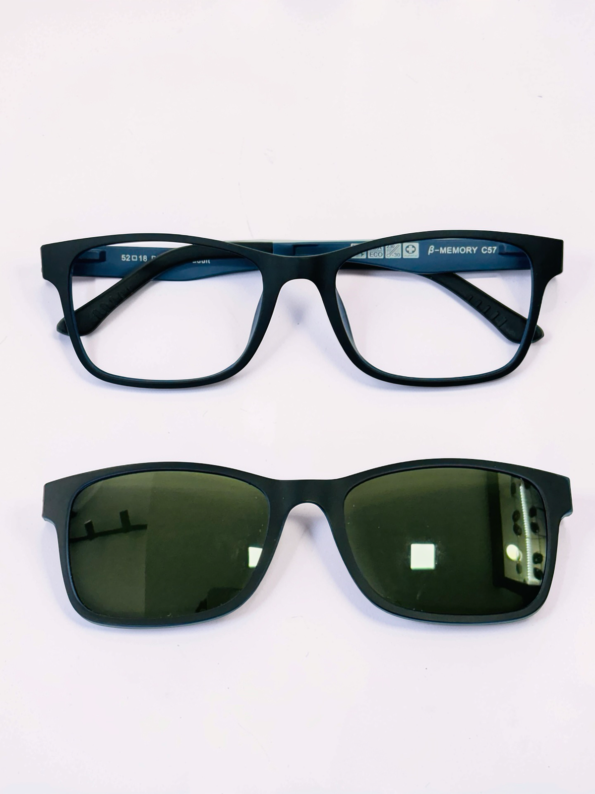 Black rectangle optical frame without sunglass clip