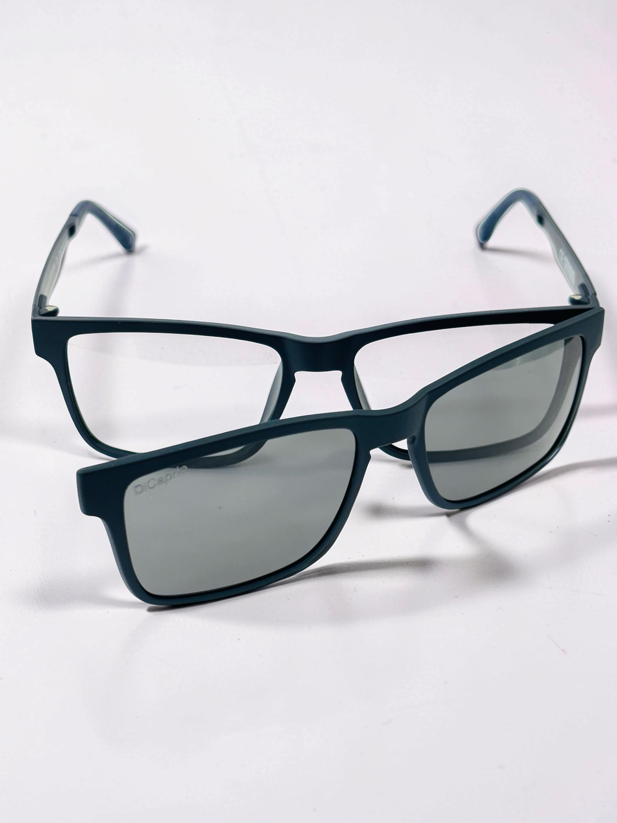 Clip-On Sunglasses - DiCaprio | Matte Black | Rectangle | Medium Fit