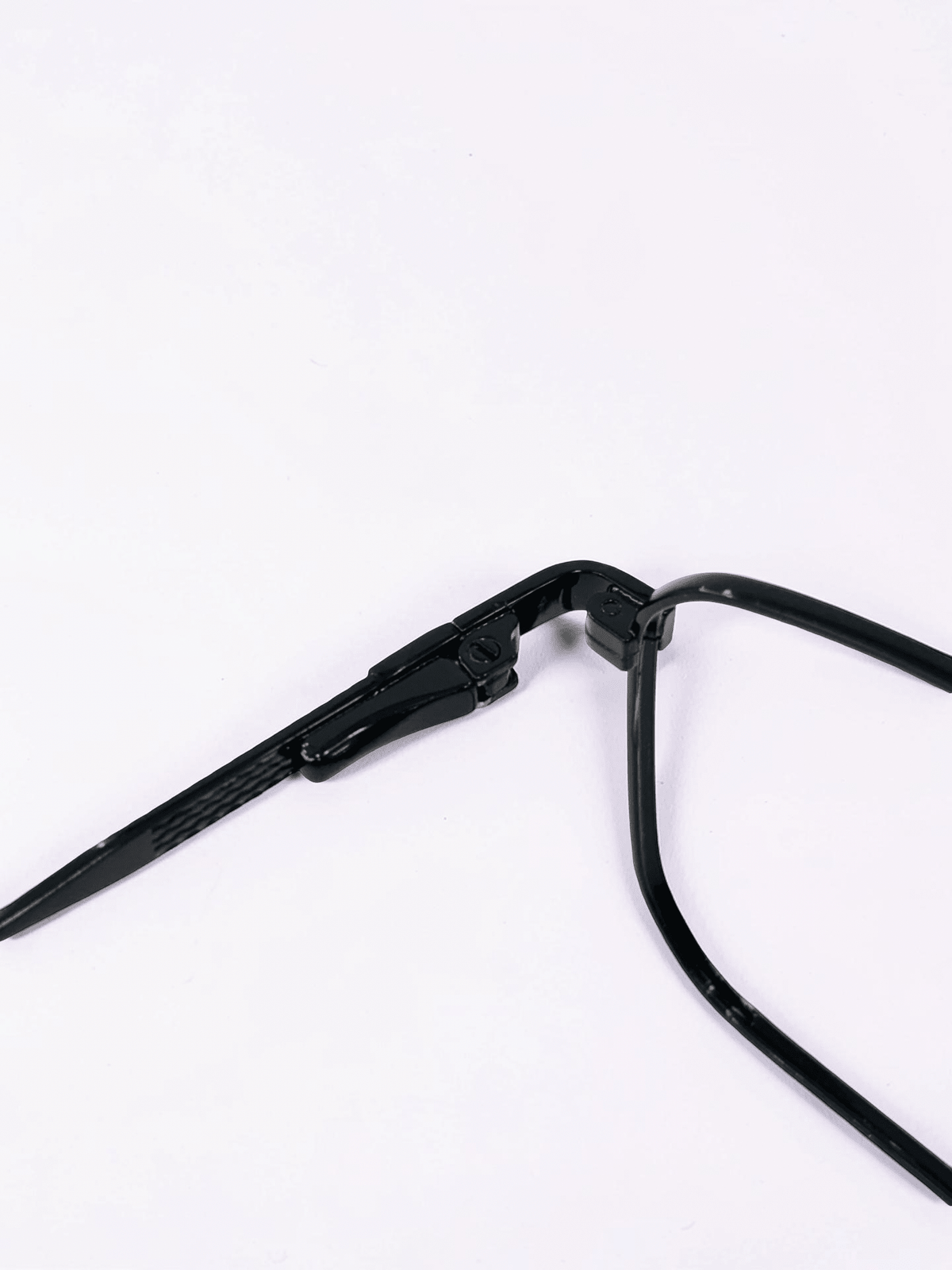 Black Metal Optical Frame - Glow Opticals