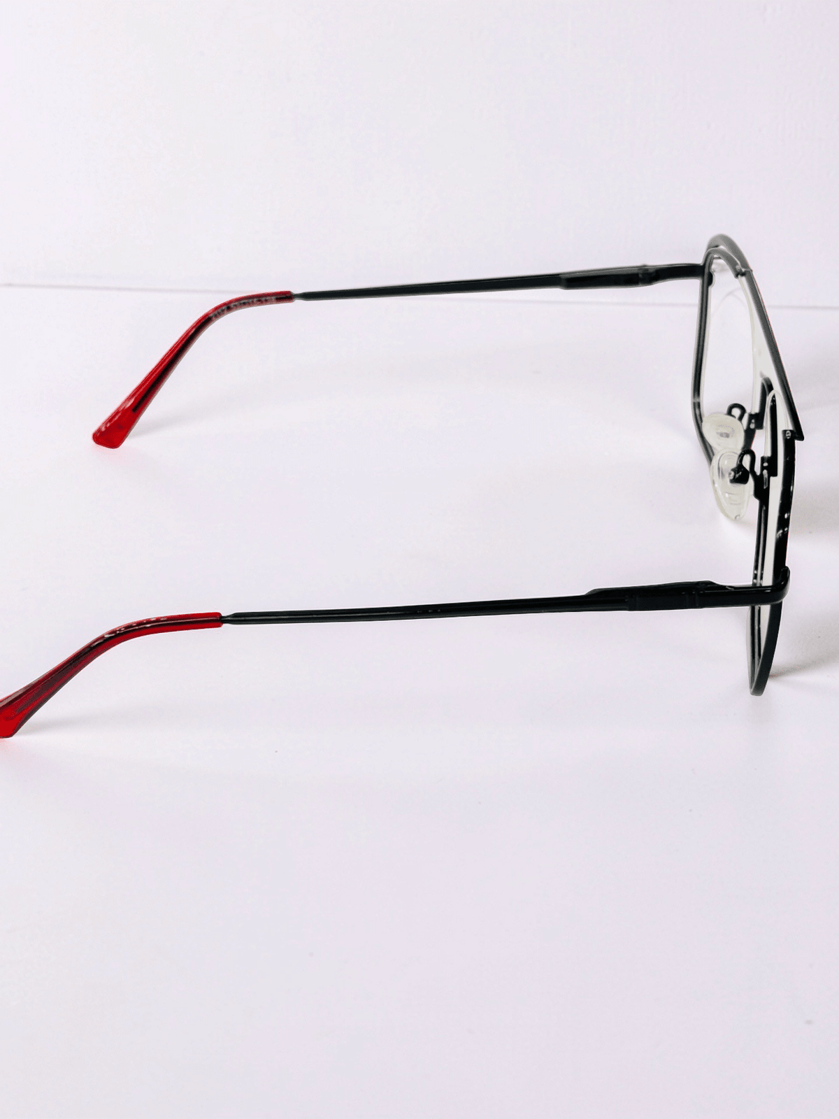 Black & Red Flat-Top Aviator Stainless Steel Frame – Unisex - Glow Opticals