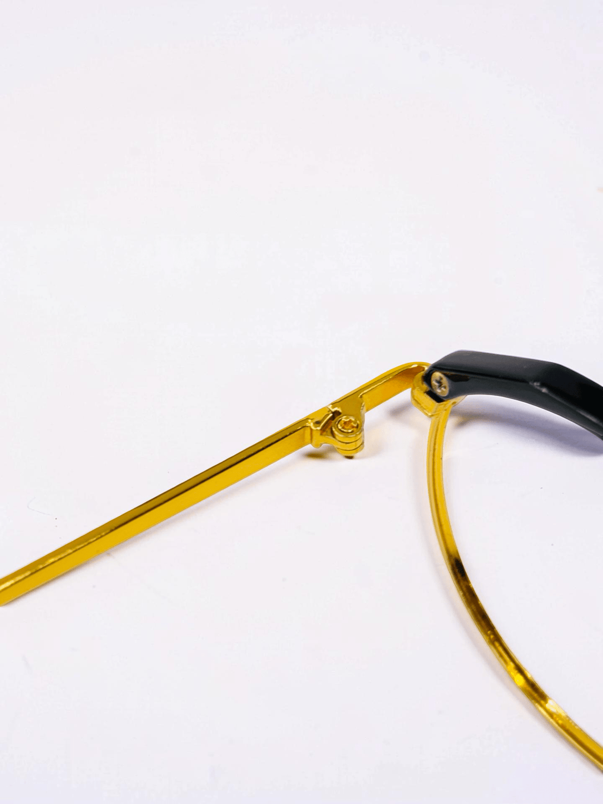 Round Browline Optical Frame – Gold & Black - Glow Opticals